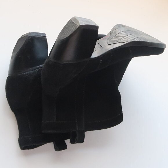 Madison Harding Suede leather Pull-on Round Toe Block Heel Ankle Boots / Booties - Picture 10 of 11